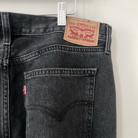 Levi's Low Pro Straight Leg Jeans Women's 30 Black Faded Jeans - Picture 10 of 14